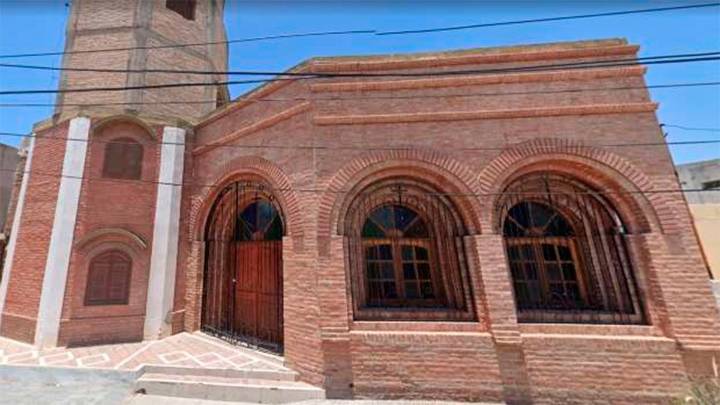 Invitan a la misa de los fieles difuntos en la Parroquia Virgen de la Piedad