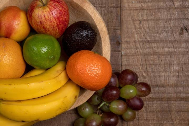 La muerte de una joven de 27 años en Bali alerta sobre el frutarianismo; pesaba solo 22 kilos