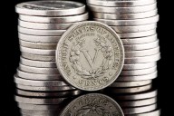 Cómo es la moneda de 5 centavos qué vale $4 millones