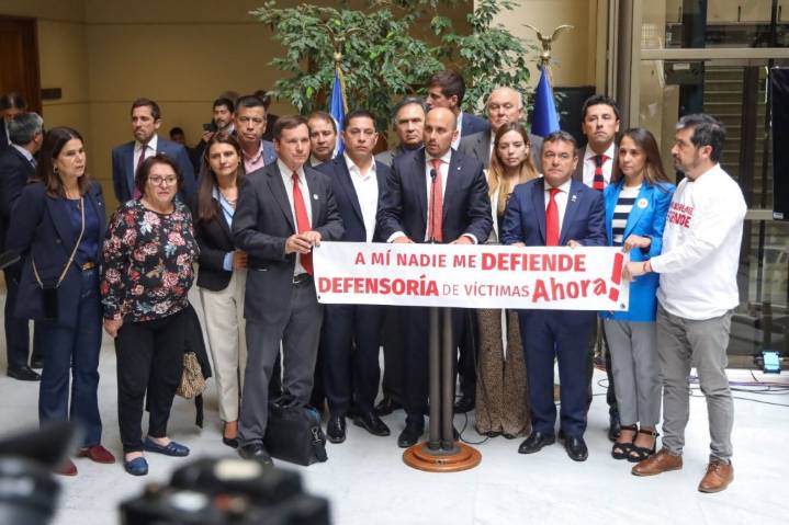 Diputado Longton celebra aprobación de Defensoría de las Víctimas: "Ponemos primero a las víctimas y no a los delincuentes"