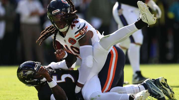 Tyler Huntley does enough to snap Ravens' losing streak with win over Bears