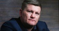 Cricket legend tells of 'guilt' over Ricky Hatton's death: "If only we would have known"