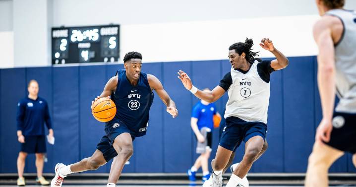 What AJ Dybantsa told Jimmer Fredette about playing for Kevin Young and experiencing fame at a young age