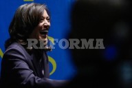 Sugiere Kamala Harris que buscaría candidatura presidencial