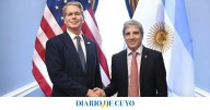 Caputo y Bessent ultimaron detalles del salvataje financiero de Estados Unidos a la Argentina
