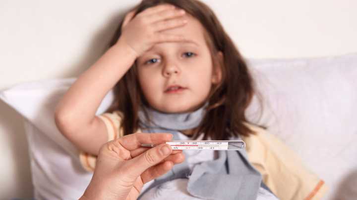 Suspenden Clases por Brote de Virus Coxsackie en Escuelas de Puebla; Esto Se Sabe