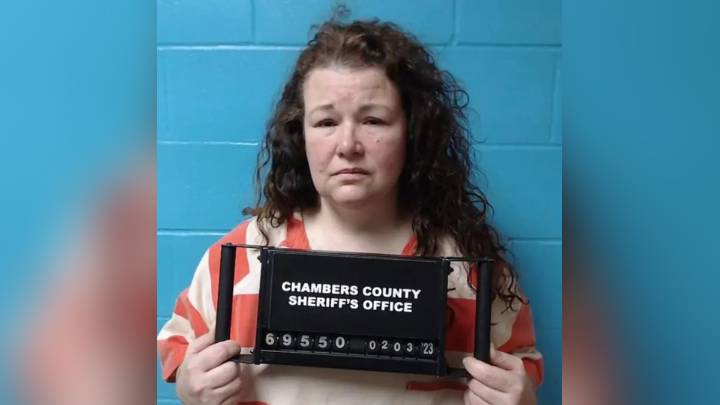 Condenan a mujer de Texas que mató a su esposo con insulina porque él la quería dejar