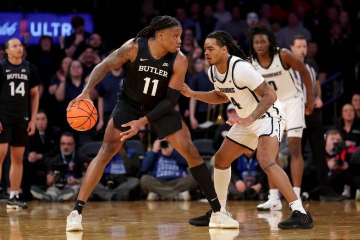 Deadspin | Report: Clippers sign F Jahmyl Telfort to two-way deal