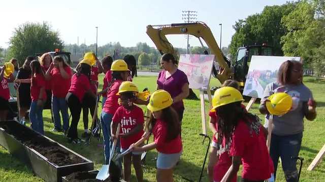 Girls Inc. breaks ground on new facility in south Omaha