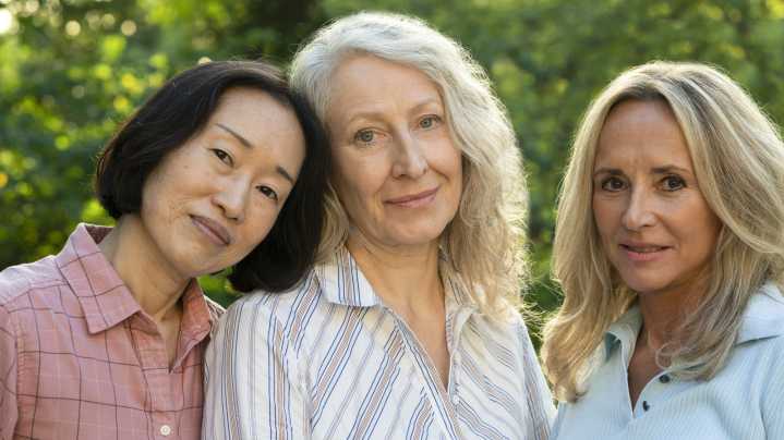 The Most Unflattering Hair Colors For Older Faces
