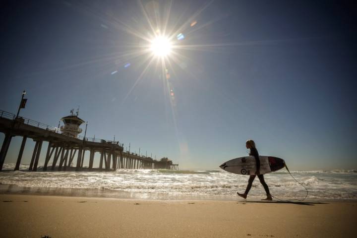 Heat advisory in effect across Southern California as Santa Ana winds move through this week