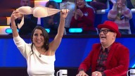 Paz Padilla la lía al quitarse el sujetador en Emparejados