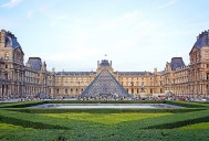 Louvre robbery: Napoleon III's jewels stolen in 7 minutes