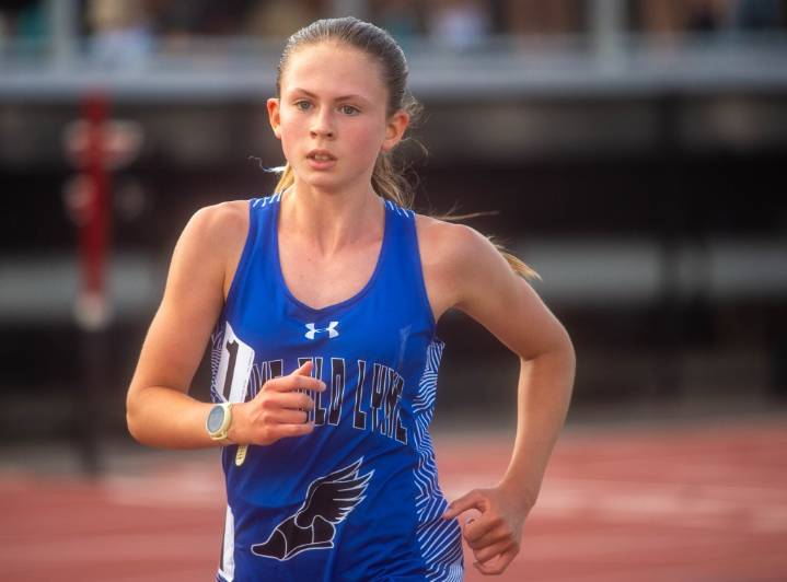 Former Olympian now coaching one of CT's best runners