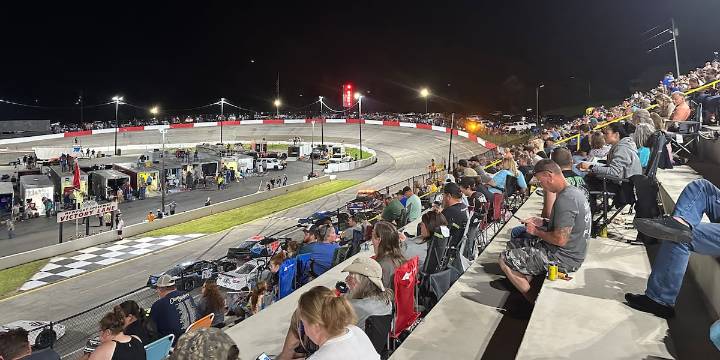 Racing series co-owned by Dale Earnhardt, Jr. to visit Newport Speedway for first time next year