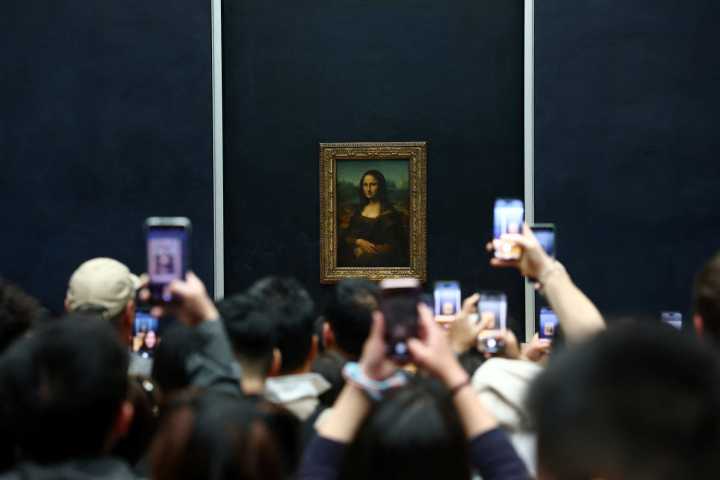 Louvre reopens after $102M crown jewel heist
