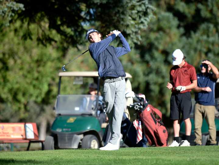 Long putt on No. 10 kickstarts Colton Burgoyne of Kelso to 3A boys golf district title