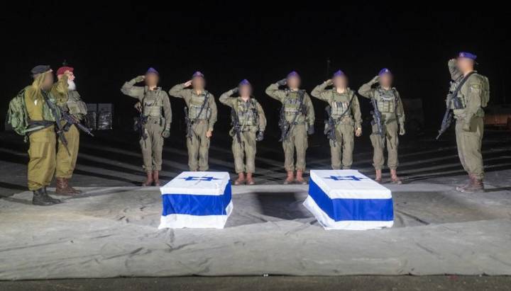Israel identifica los cuerpos de dos rehenes devueltos por Hamás