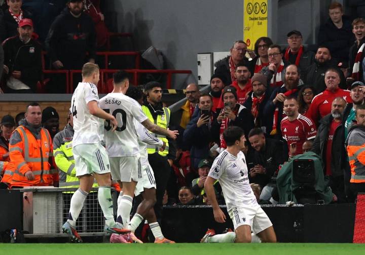 El Manchester United hunde al Liverpool en el clásico de Inglaterra