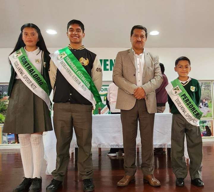 Liderazgo y compromiso con la educación