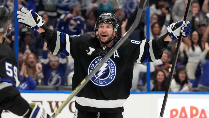 Nikita Kucherov becomes 3rd-fastest active player to reach 1,000 points