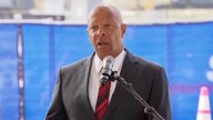 John Ewing continúa su serie de foros comunitarios con encuentro en el norte de Omaha