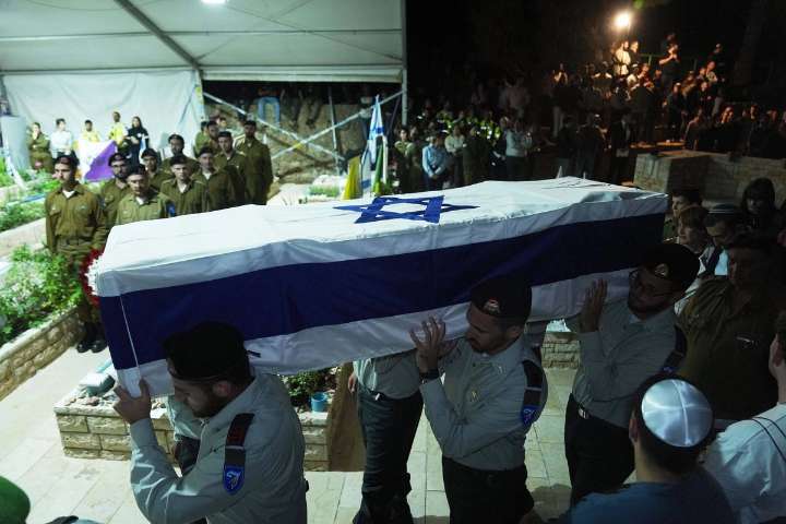 Trump permitiría reanudar ofensiva en Gaza si Hamas viola acuerdo de paz