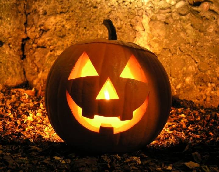 Cranford Pumpkin Carve-Out lights up Hanson Park with creativity and community