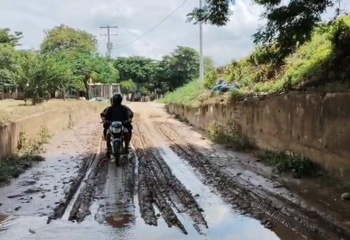 Líder social en María Cristina pide más cultura ciudadana para evitar inundaciones