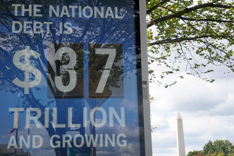 Partisan shutdown standoff ignores key risk to US stability: rising national debt
