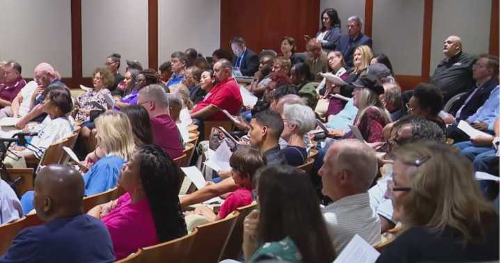 Grand Prairie residents protest housing project they can't block
