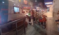 Iba en moto, lo atropellaron y el conductor escapó: busca testigos del hecho