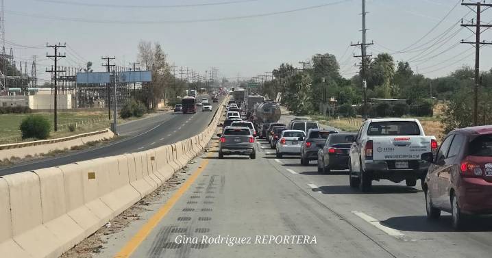 Largas filas por retenes federales entre Baja California y Sonora