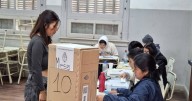 Hasta el mediodía votó el 30% del padrón