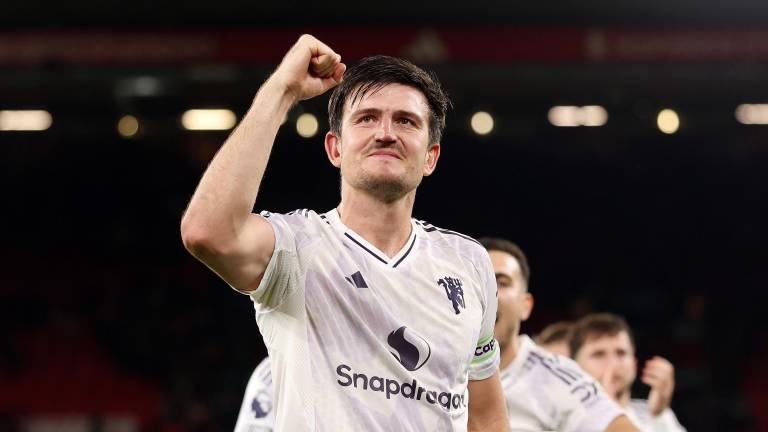 Manchester United rompe la maldición en Anfield y vence 2