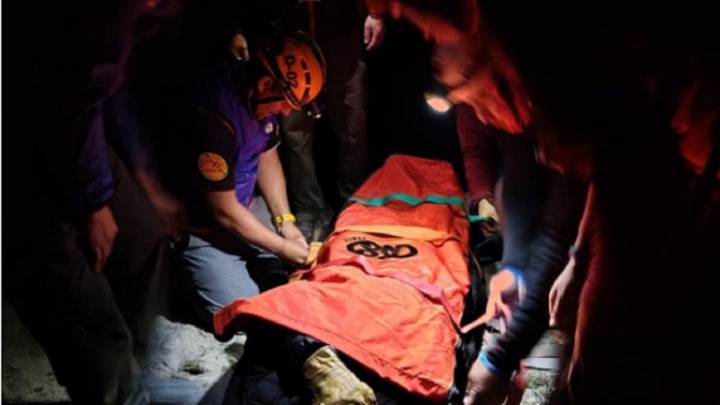 Dramático rescate de un hombre que se accidentó en la montaña en Villa La Angostura