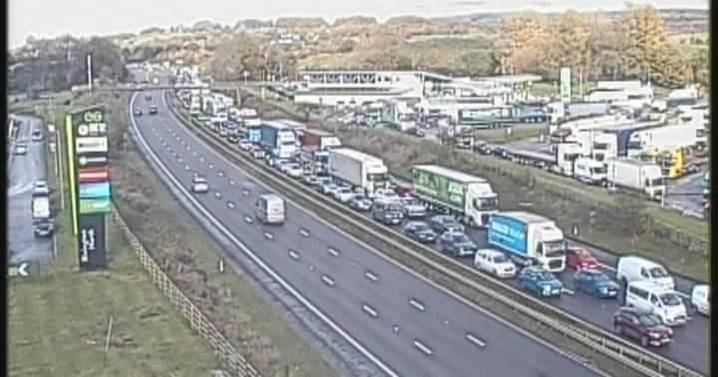 M61 LIVE 'Severe delays' and 10-mile queues as motorway blocked after crash