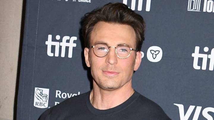 Chris Evans and Alba Baptista welcome first child