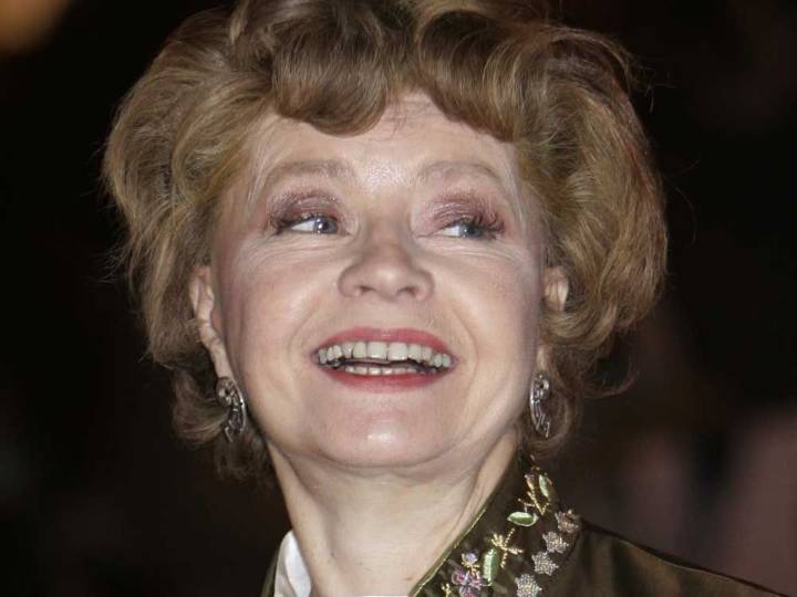 Prunella Scales, who played Sybil in ’Fawlty Towers,’ dies at 93