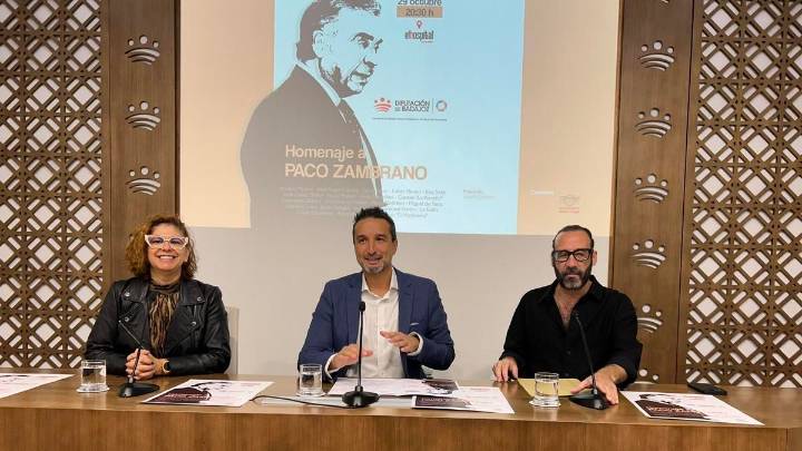 "Despedida colectiva" a Paco Zambrano en Badajoz