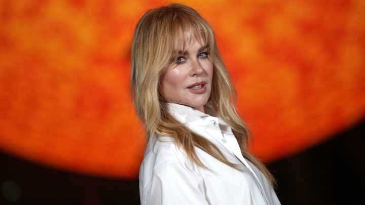 Nicole Kidman steps out in Paris with her daughters and debuts new haircut following Keith Urban divorce