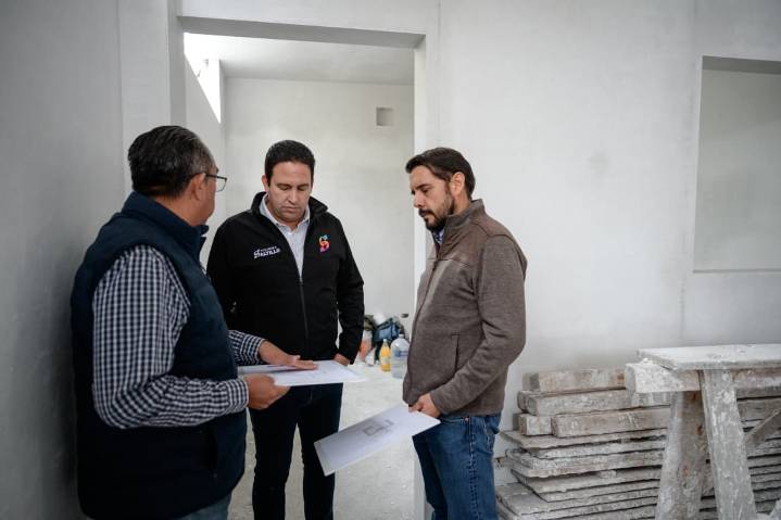 Construcción del Centro Comunitario Urdiñola al 50 por ciento de avance