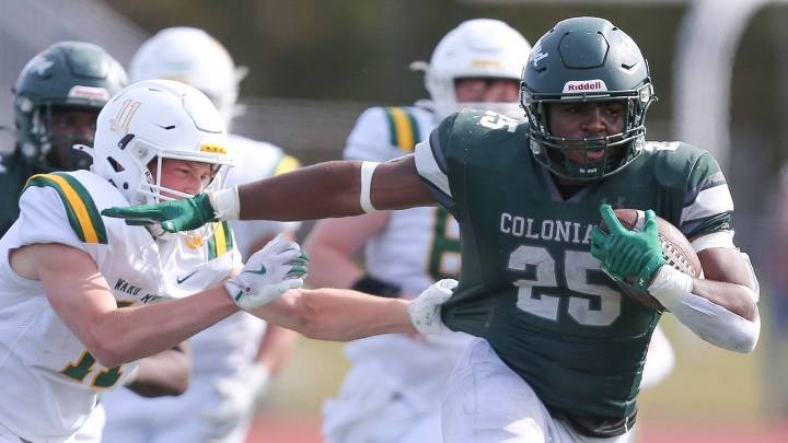 Floyd football wins battle of unbeatens over Ward Melville