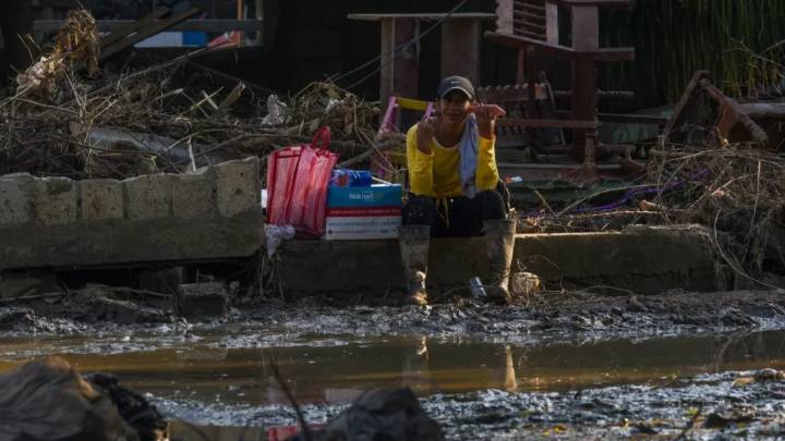 Permanecen 112 comunidades incomunicadas por lluvias: SNPC