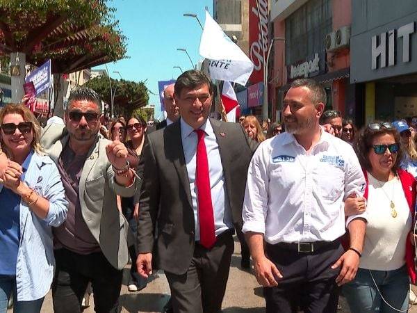 Candidato presidencial Franco Parisi visita la capital regional