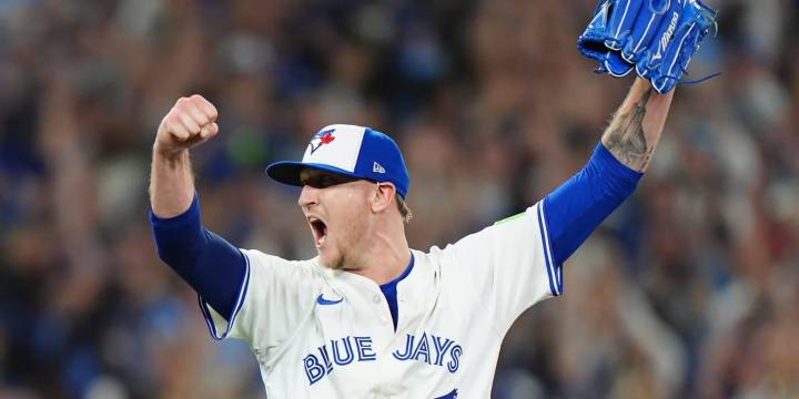 Jeff Hoffman delivering when Blue Jays need him most