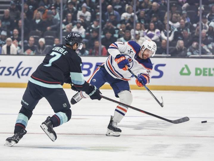 Player grades: Edmonton Oilers get goalied, then beat by Seattle Kraken goal rush
