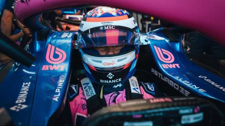 Franco Colapinto mostró evolución en los libres de Singapur y se acerca al Top 10