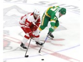 Soo Greyhounds make statement with first dominant win of season: 'That's our standard'