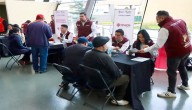 Artesanos de Chimalhuacán reciben apoyos del programa estatal “Manos Mágicas”